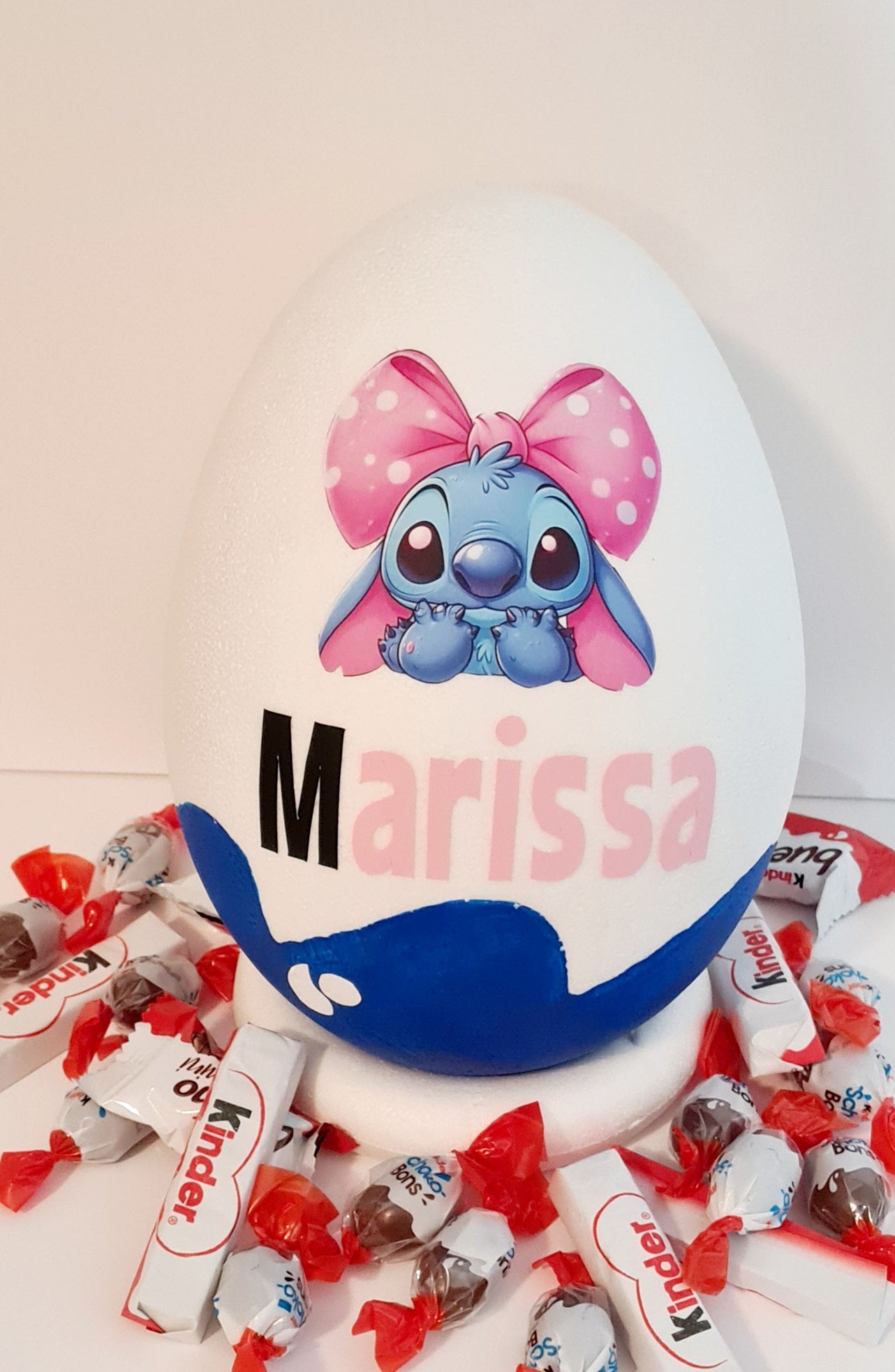 Surprise egg "own" theme