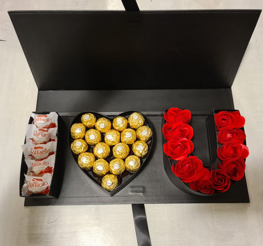 Ferreiro gift box I heart U