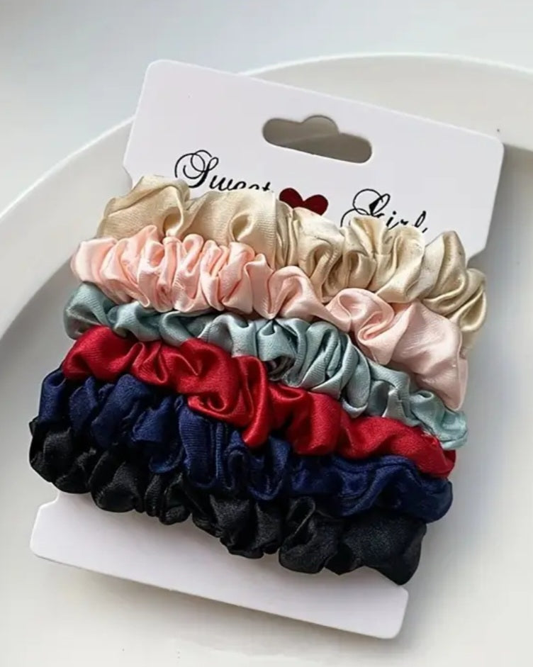 Set of 6 scrunchies, type A