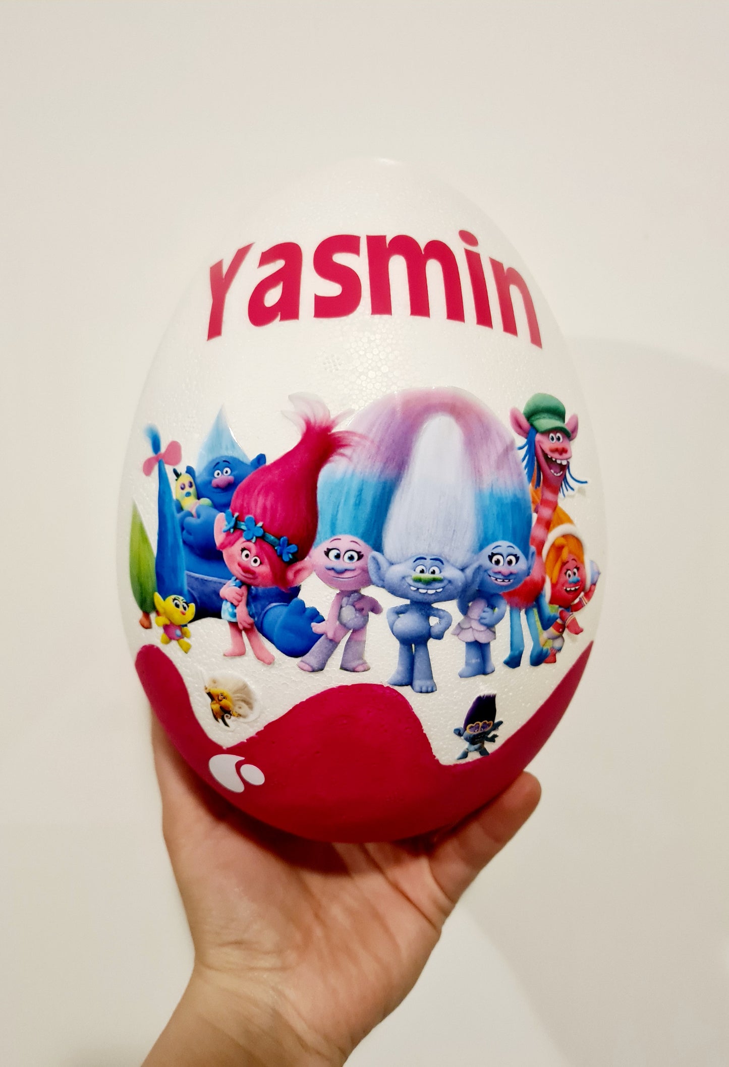 Surprise Egg Trolls Full Theme